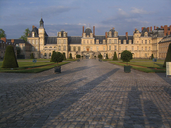 PalaceofFontainebleau3